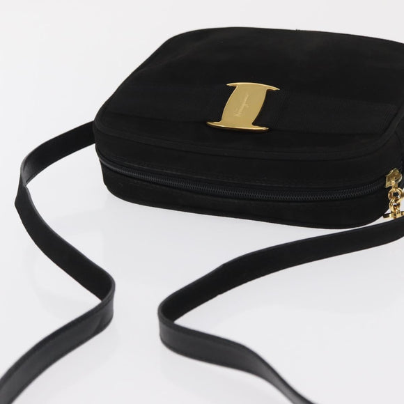 Salvatore Ferragamo Vala Shoulder Bag Suede Black Gold Auth BA10372