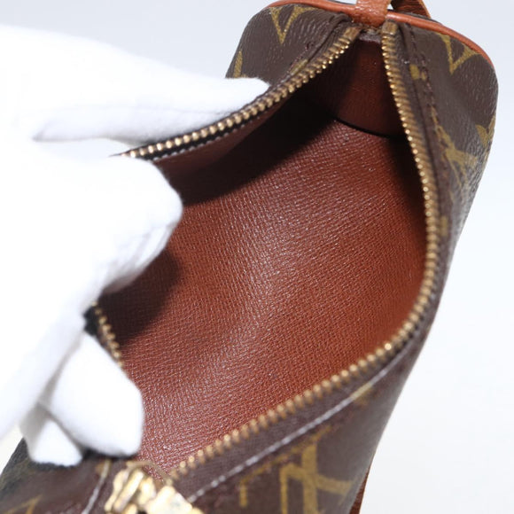 LOUIS VUITTON Monogram Papillon Täschchen LV Auth BA10382
