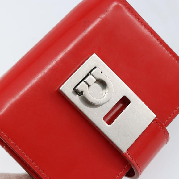 Salvatore Ferragamo Gancini Shoulder Bag Leather Red Silver Auth BA10529