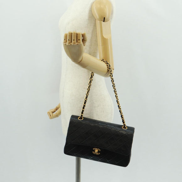 CHANEL Matelasse 25 Double Flap Chain Bag Lamb Skin Black Gold CC Auth BA10555SM