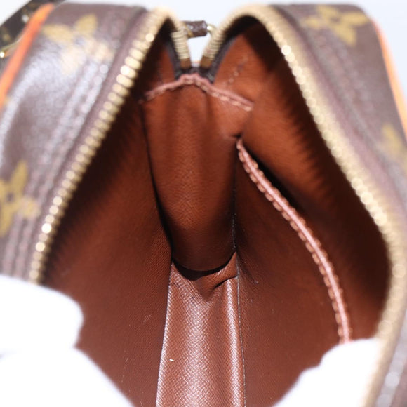 LOUIS VUITTON Monogram Danube Schoudertas M45266 LV Auth BA10596