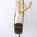 LOUIS VUITTON Monogram Danube Schoudertas M45266 LV Auth BA10596-22