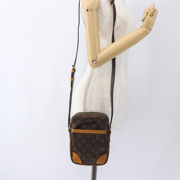 LOUIS VUITTON Monogram Danube Schoudertas M45266 LV Auth BA10596
