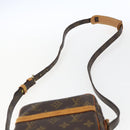 LOUIS VUITTON Monogram Danube Schoudertas M45266 LV Auth BA10596-8