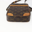 LOUIS VUITTON Monogram Danube Schoudertas M45266 LV Auth BA10596-5