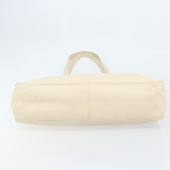 CHANEL Tote Bag Caviar Skin White CC Auth BA10649