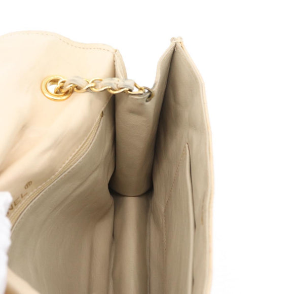 CHANEL Matelasse Ketten-Umhängetasche Lammleder Beige Gold CC Auth BA10672