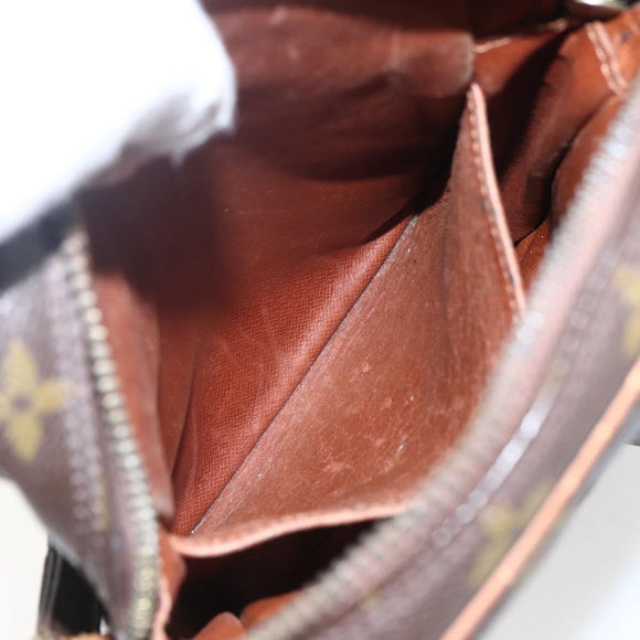 LOUIS VUITTON Monogram Danube Schoudertas M45266 LV Auth BA10679