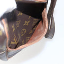 LOUIS VUITTON Monogram Danube Schoudertas M45266 LV Auth BA10679-12