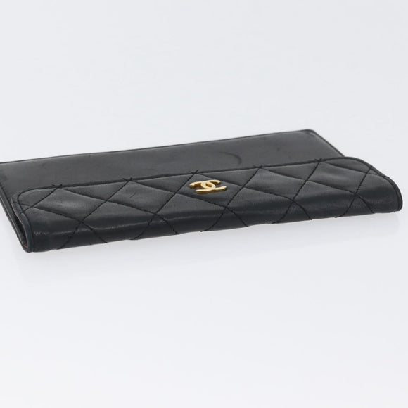 CHANEL Pouch Lamb Skin Black Gold CC Auth BA10701