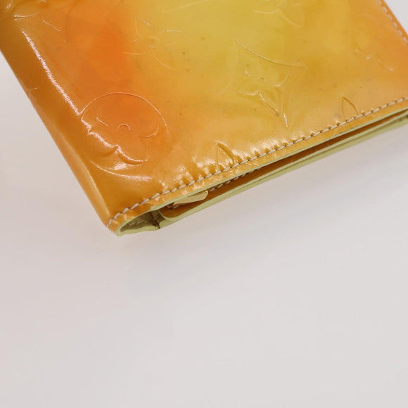 LOUIS VUITTON Monogram Vernis Walker Wallet Lime Yellow M91074 LV Auth BA10750