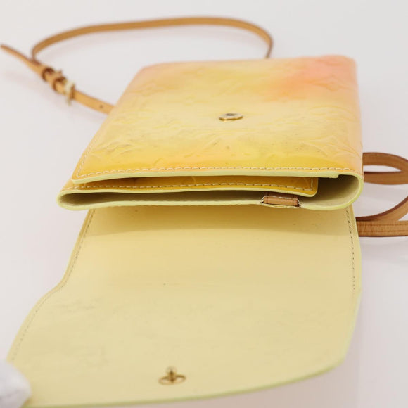 LOUIS VUITTON Monogram Vernis Walker Wallet Lime Yellow M91074 LV Auth BA10750