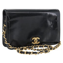CHANEL Chain Schoudertas Lakleer Zwart Goud CC Auth BA10760-1
