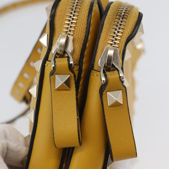 Gianni Versace Rock Studs Shoulder Bag Leather Yellow Gold Auth BA10807