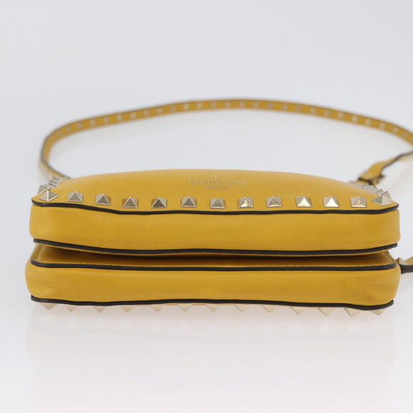 Gianni Versace Rock Studs Shoulder Bag Leather Yellow Gold Auth BA10807