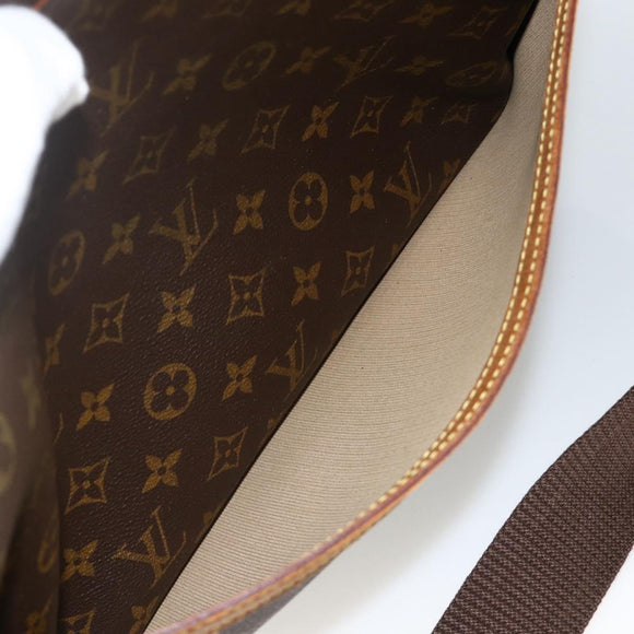 LOUIS VUITTON Monogram Reporter GM Shoulder Bag M45252 LV Auth BA10868