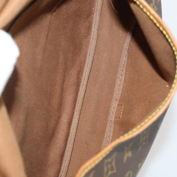 LOUIS VUITTON Monogram Saumur 30 Shoulder Bag M42256 LV Auth BA10892