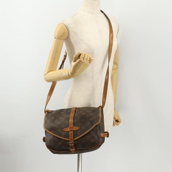 LOUIS VUITTON Monogram Saumur 30 Shoulder Bag M42256 LV Auth BA10892