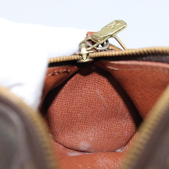 LOUIS VUITTON Monogram Papillon Pouch LV Auth BA10935