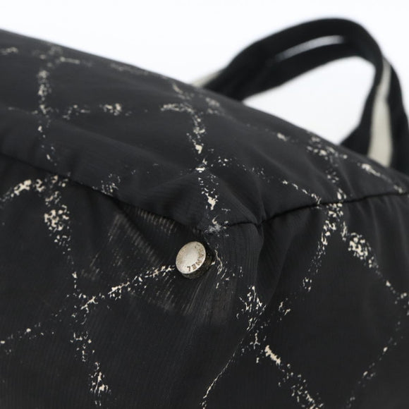 CHANEL Reisetasche Nylon Schwarz CC Auth BA11251