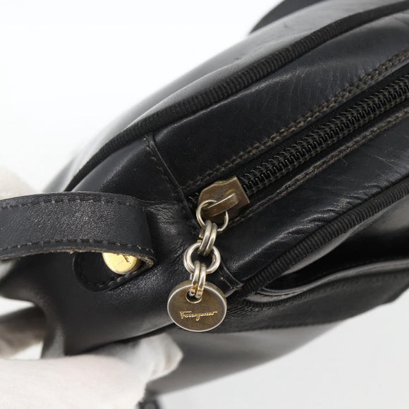 Salvatore Ferragamo Vala Shoulder Bag Leather Black Gold Auth BA11345