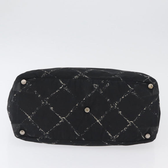 CHANEL New Travel Line Handtasche Nylon Schwarz Silber CC Auth BA11395
