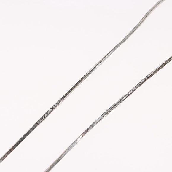 Christian Dior Halskette Metall Silber Auth BA11470