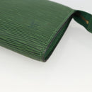 LOUIS VUITTON Epi Pochette Accessoires ¥ Pouch Green M52984 LV Auth BA11600-7