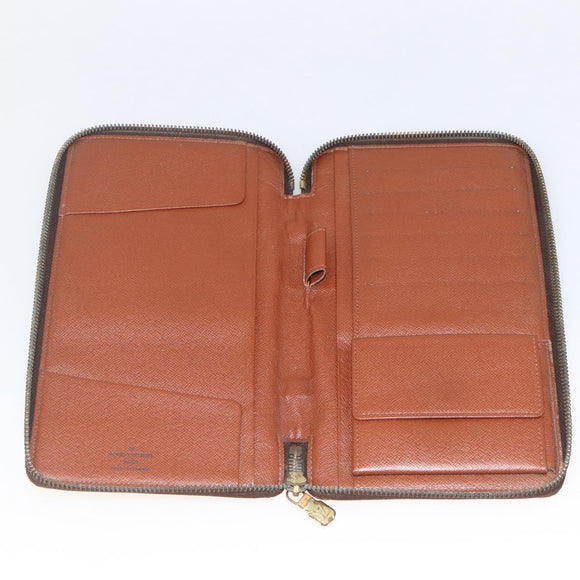LOUIS VUITTON Monogram Poche Escapade Travel Case M60113 LV Auth BA11632