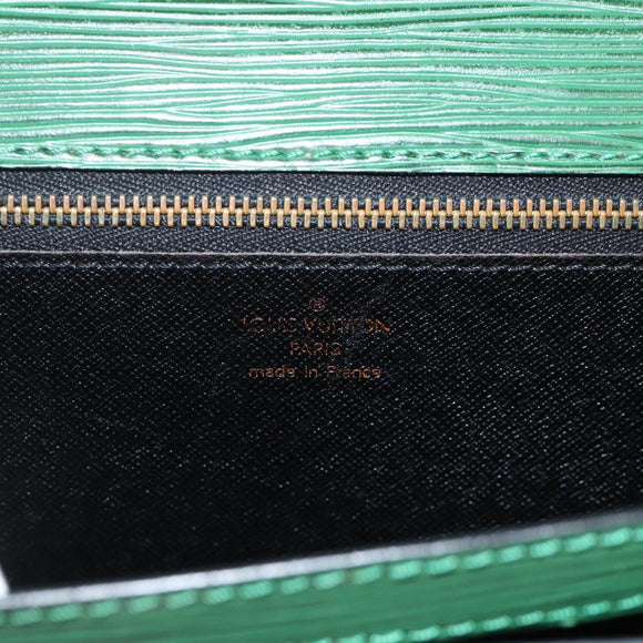 LOUIS VUITTON Epi Serie Dragonne Clutch Bag Green LV Auth BA11887