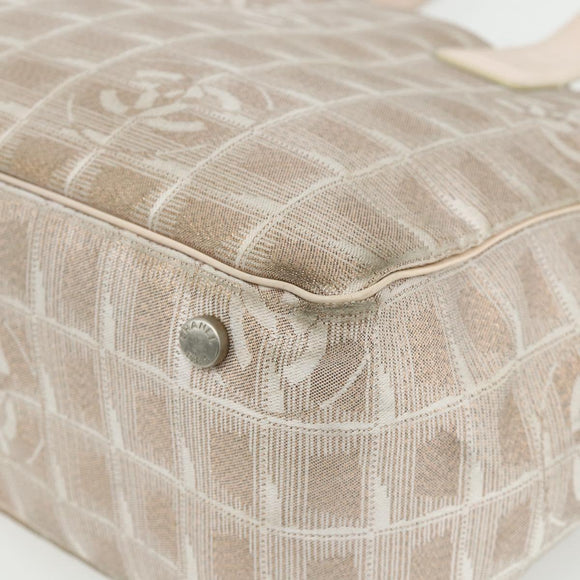 CHANEL New Travel line Tote Bag Nylon Pink Silver CC Auth BA12064A