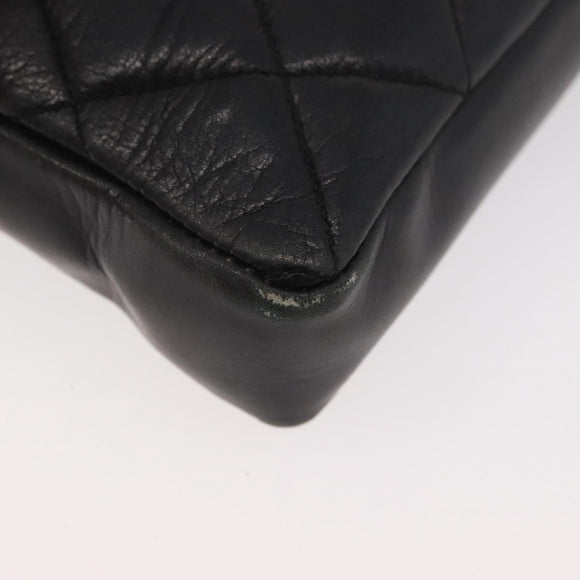 CHANEL Matelassé Chain Gürteltasche Lammleder Schwarz Gold CC Auth BA12100