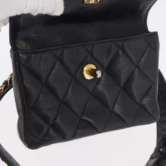 CHANEL Matelassé Chain Gürteltasche Lammleder Schwarz Gold CC Auth BA12100