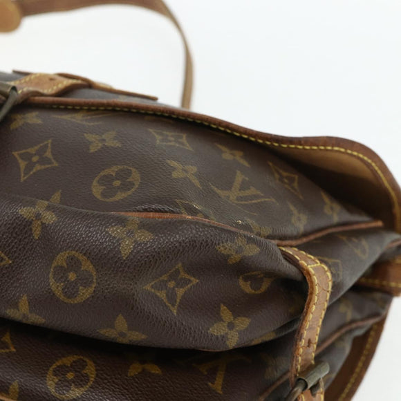 LOUIS VUITTON Monogram Saumur 30 Shoulder Bag M42256 LV Auth BA12118