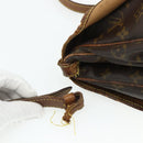 LOUIS VUITTON Monogram Saumur 30 Shoulder Bag M42256 LV Auth BA12118-9