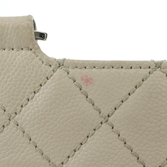 CHANEL Matelasse Shoulder Bag Caviar Skin Ivory Gold CC Auth BA12379V