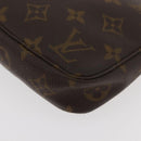 LOUIS VUITTON Monogram Pochette Accessoires Tasche M51980 LV Auth BA12601-17