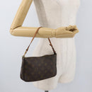 LOUIS VUITTON Monogram Pochette Accessoires Tasche M51980 LV Auth BA12601-21