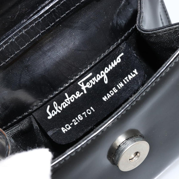 Salvatore Ferragamo Vara Ribbon Bag Patent Leather Black Silver Auth BA12606