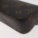 LOUIS VUITTON Monogram Pochette Etui für Brillen M60008 LV Auth BA12613-16