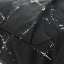 CHANEL Neue Reiselinie Rucksack Nylon Schwarz CC Auth BA12647V-17