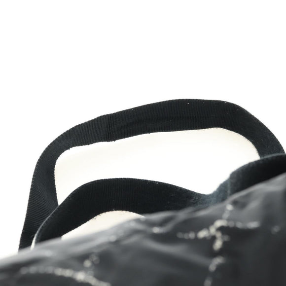 CHANEL Neue Reiselinie Rucksack Nylon Schwarz CC Auth BA12647V