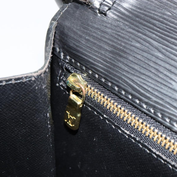 LOUIS VUITTON Epi Serie Dragonne Clutch Bag Black Noir M52612 LV Auth BA12736