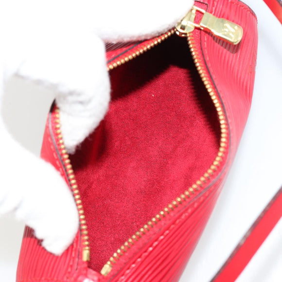LOUIS VUITTON Epi Soufflot Pouch Accessory Pouch Red LV Auth BA12754A