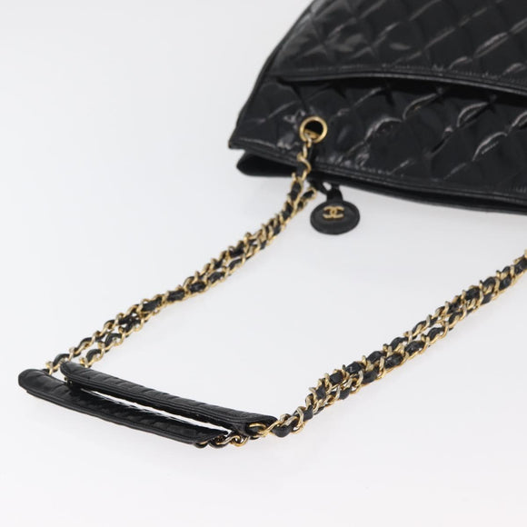 CHANEL Matelasse Chain Shoulder Bag Patent Leather Black Gold CC Auth BA12780