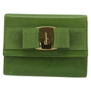 Salvatore Ferragamo Vara Ribbon Chain Bag Leer Groen Goud Auth BA12890-13