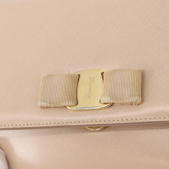 Salvatore Ferragamo Vala Chain Shoulder Bag Leather Gold Beige Auth BA13006