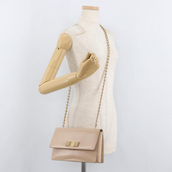Salvatore Ferragamo Vala Chain Shoulder Bag Leather Gold Beige Auth BA13006
