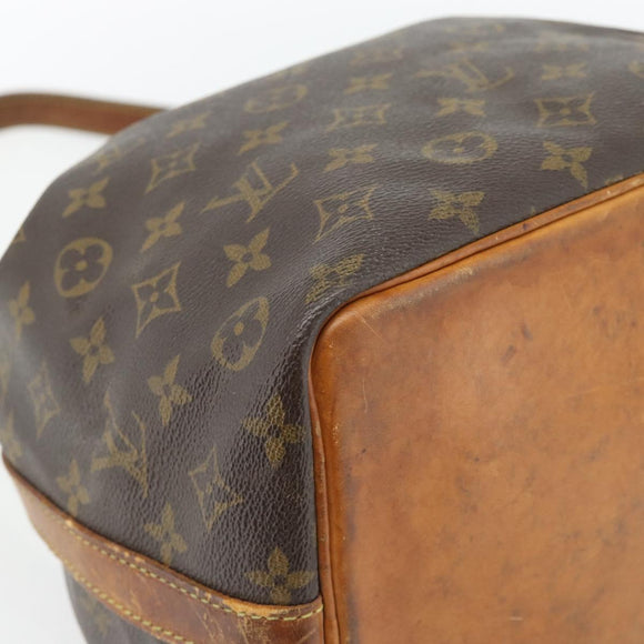 LOUIS VUITTON Monogram Petit Noe Shoulder Bag M42226 LV Auth BA13013