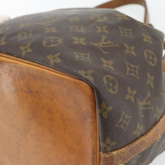 LOUIS VUITTON Monogram Petit Noe Shoulder Bag M42226 LV Auth BA13013